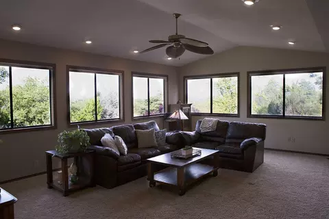 3615 Terra Ln, Redding, CA 96001 photo 1