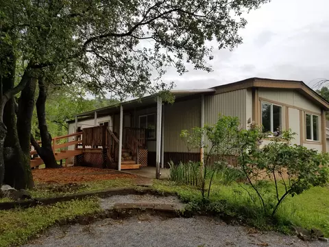 19772 Union School Rd, Redding, CA 96003 photo 2