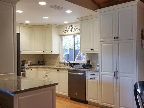 1802 Kildare Dr, Redding, CA 96001 photo 8