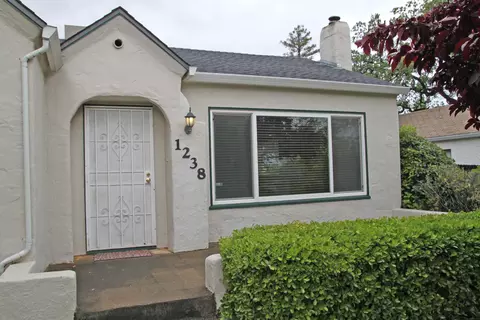 1238 Walnut Ave, Redding, CA 96001 photo 2