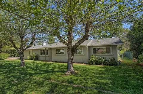 4367 E Bonnyview Rd, Redding, CA 96001 photo 1