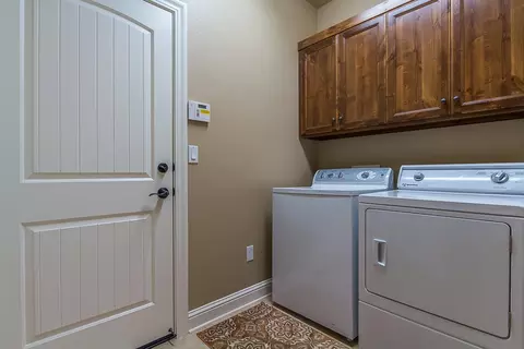 3292 Laver St, Redding, CA 96002 photo 27