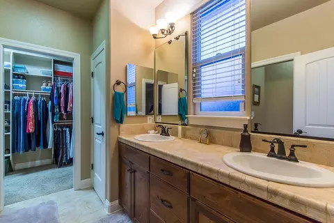 3292 Laver St, Redding, CA 96002 photo 18