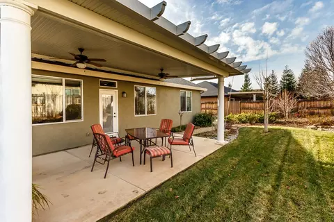 3292 Laver St, Redding, CA 96002 photo 31