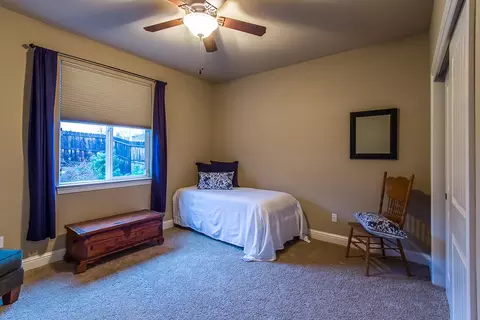3292 Laver St, Redding, CA 96002 photo 24