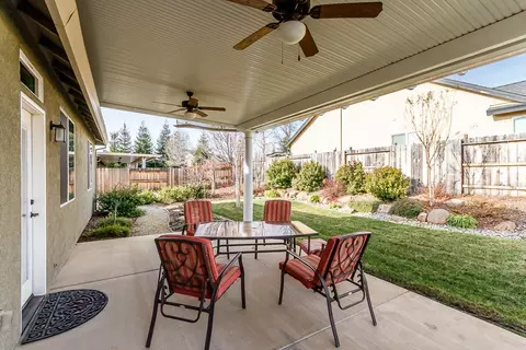 3292 Laver St, Redding, CA 96002 photo 32