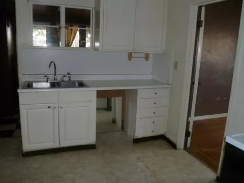 1232 South St, Redding, CA 96001 photo 6