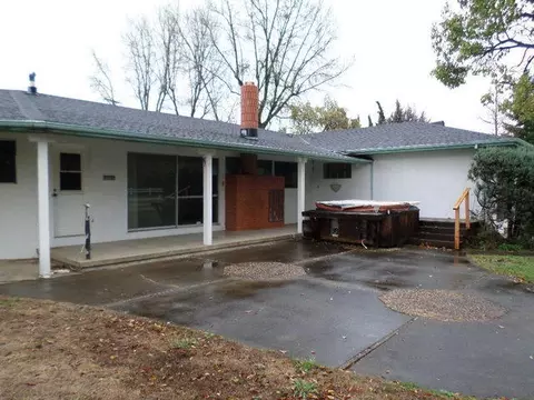 5240 Huntington Dr, Redding, CA 96002 photo 19
