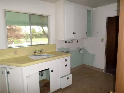5240 Huntington Dr, Redding, CA 96002 photo 16