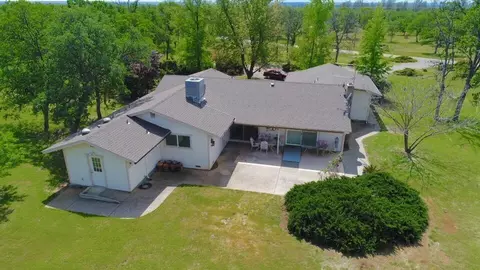 8855 Whispering Oaks Rd, Redding, CA 96002 photo 20