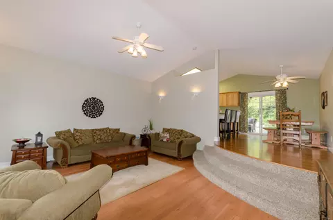 1974 Kinvarra Way, Redding, CA 96001 photo 4