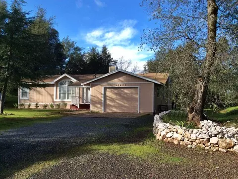 13435 Dry Creek Rd, Bella Vista, CA 96008 photo 1