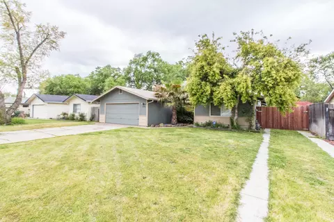 6885 Hemlock St, Redding, CA 96001 photo 8