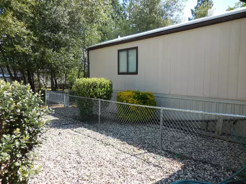 1244 Mountain Shadows Blvd, Redding, CA 96003 photo 2