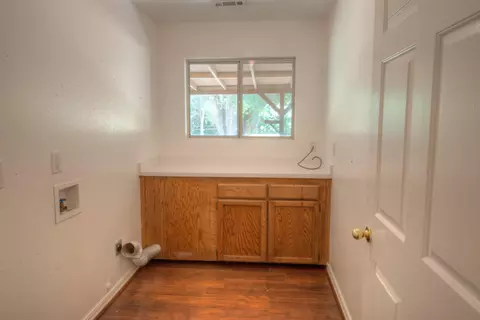 9947 Harley Leighton Rd, Redding, CA 96003 photo 8