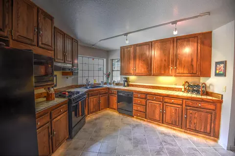 16249 Buzzard Roost Rd, Oak Run, CA 96069 photo 7