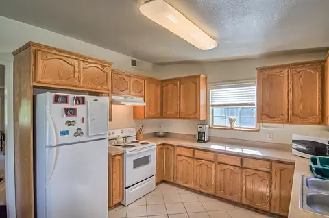 6900 Weeks Rd, Redding, CA 96002 photo 8
