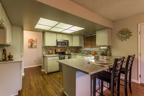 1817 Cameo Ct, Redding, CA 96002 photo 11
