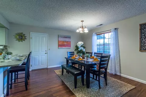 1817 Cameo Ct, Redding, CA 96002 photo 12