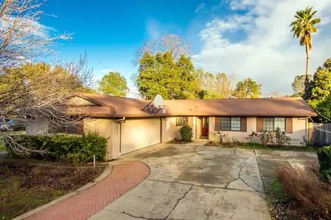 1817 Cameo Ct, Redding, CA 96002 photo 1
