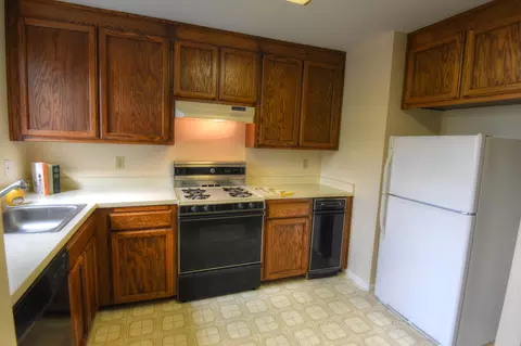 6018 Mid Drive Trl, Redding, CA 96003 photo 5