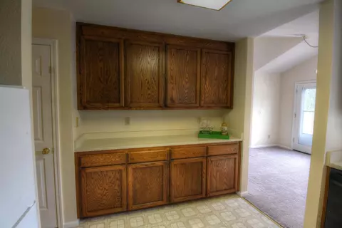 6018 Mid Drive Trl, Redding, CA 96003 photo 6