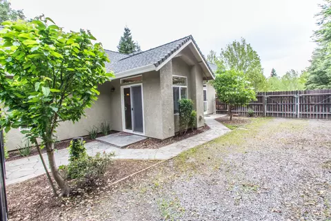 4640 Yellowstone Dr, Redding, CA 96002 photo 17
