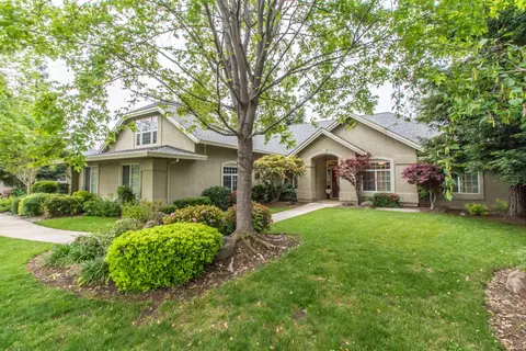 4640 Yellowstone Dr, Redding, CA 96002 photo 18