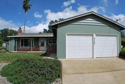2767 Regal Ave, Redding, CA 96002 photo 1
