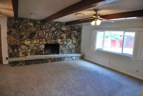 2767 Regal Ave, Redding, CA 96002 photo 8