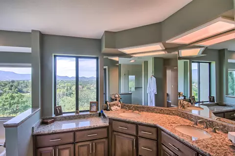 3559 Stone Ridge Pl, Redding, CA 96001 photo 20