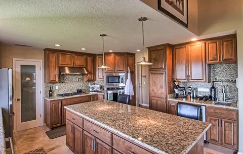 3559 Stone Ridge Pl, Redding, CA 96001 photo 12