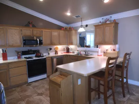 3293 Leonard St, Redding, CA 96002 photo 11