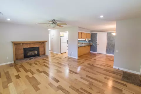 1845 Del Mar Ave, Redding, CA 96003 photo 5