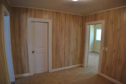 2091 East St, Redding, CA 96001 photo 10