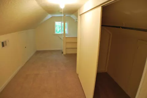 2091 East St, Redding, CA 96001 photo 15