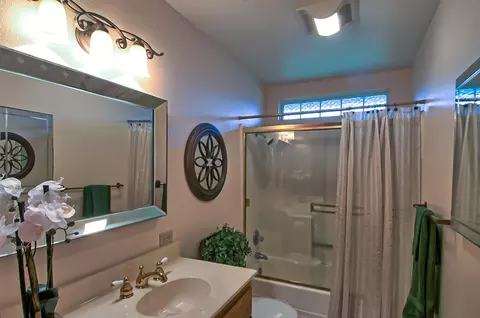 4149 Villa Dr, Redding, CA 96001 photo 17