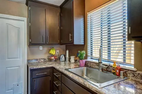 11313 Menlo Way, Redding, CA 96003 photo 6