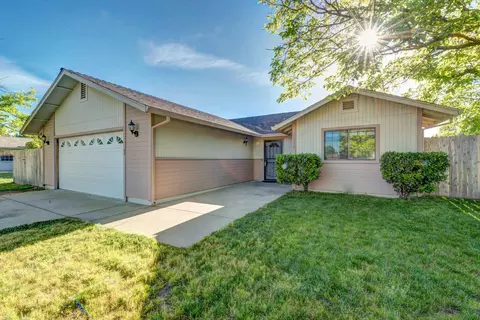 11313 Menlo Way, Redding, CA 96003 photo 1