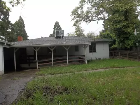 2341 Sacramento Dr, Redding, CA 96001 photo 12
