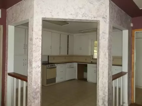 2341 Sacramento Dr, Redding, CA 96001 photo 3