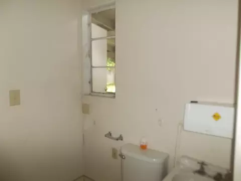 2341 Sacramento Dr, Redding, CA 96001 photo 9