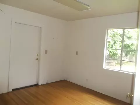 2341 Sacramento Dr, Redding, CA 96001 photo 7