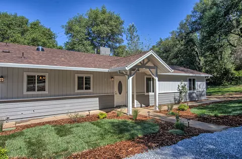 3012 Ryan Ln, Redding, CA 96003 photo 1