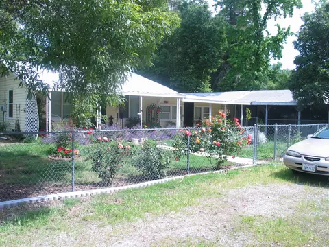 2430 Sacramento Dr, Redding, CA 96001 photo 4