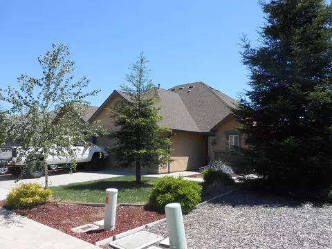 673 Marijean Way, Redding, CA 96003 photo 1