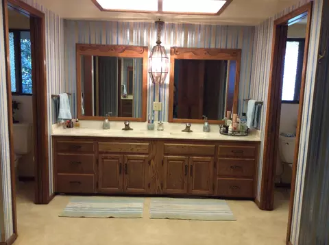 4935 Saratoga Dr, Redding, CA 96002 photo 26