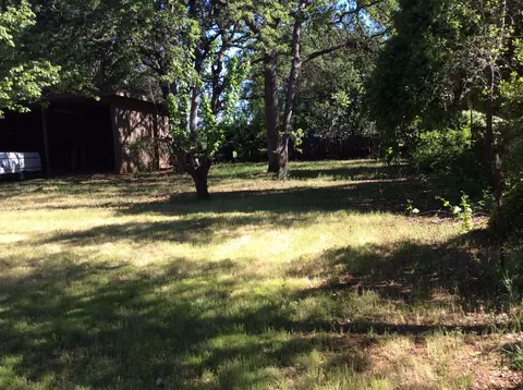 4935 Saratoga Dr, Redding, CA 96002 photo 44