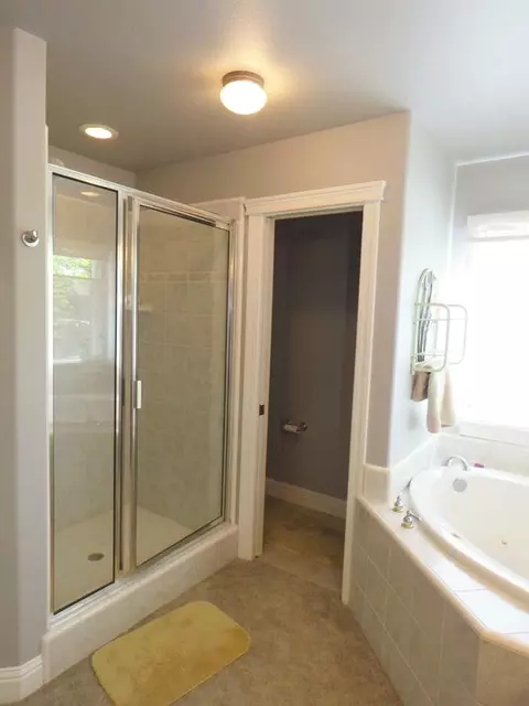 19308 Lexington Ln, Redding, CA 96003 photo 18