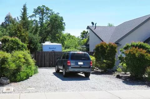 19308 Lexington Ln, Redding, CA 96003 photo 2